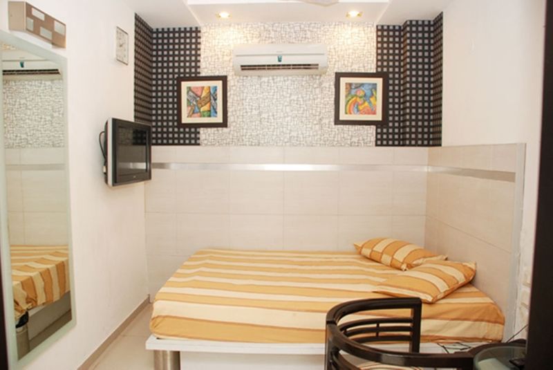 Hotel Chanchal Continental New Delhi Room photo