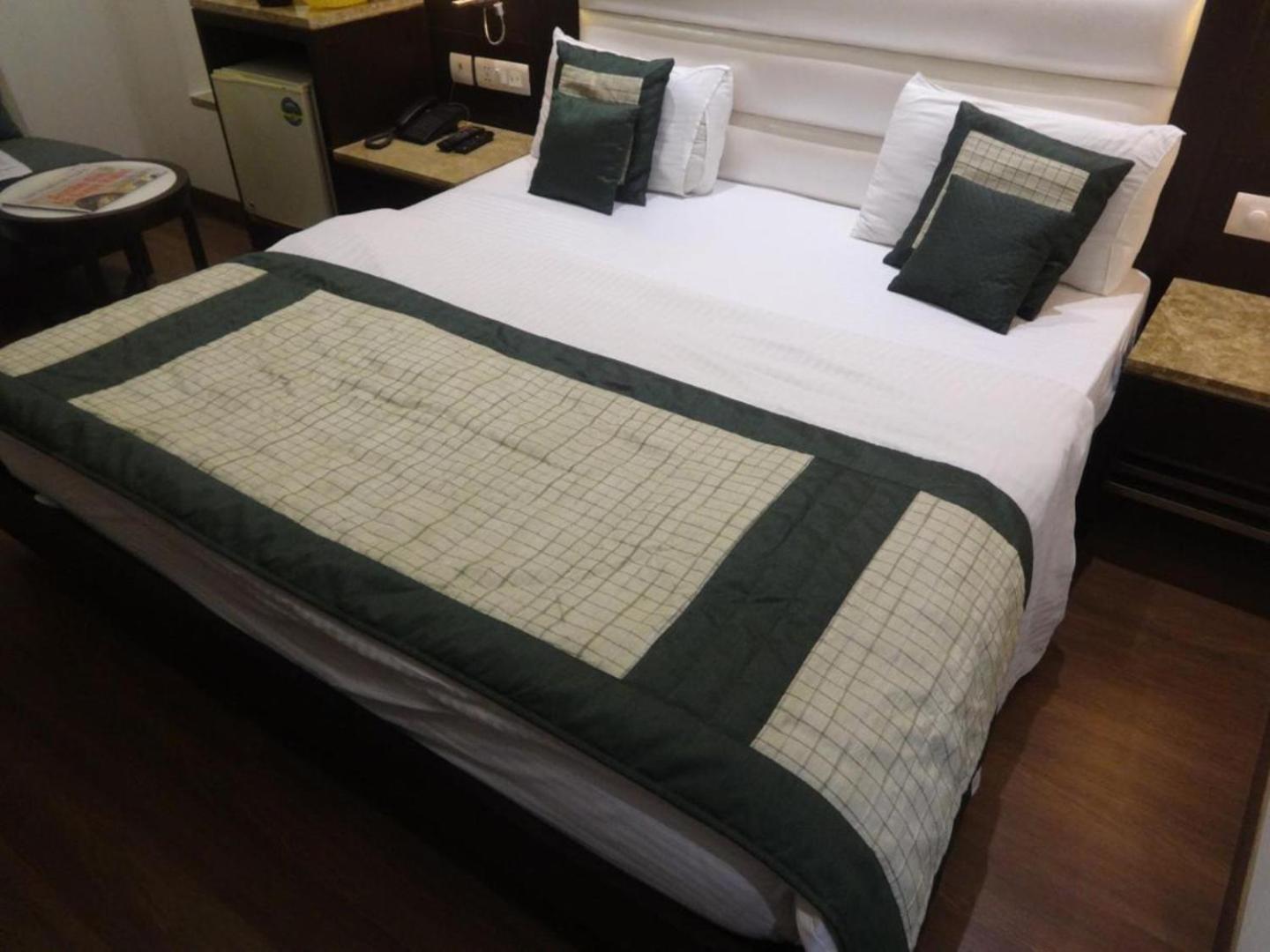 Hotel Chanchal Continental - 02 Mins From New Delhi Railway Station Exterior photo