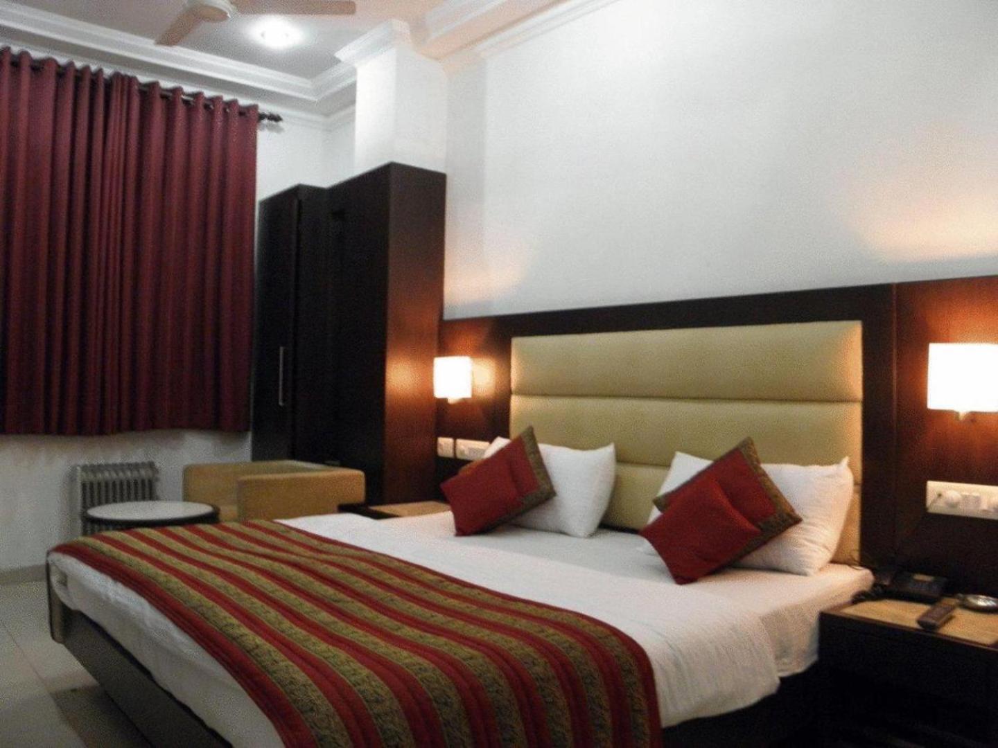 Hotel Chanchal Continental - 02 Mins From New Delhi Railway Station Exterior photo