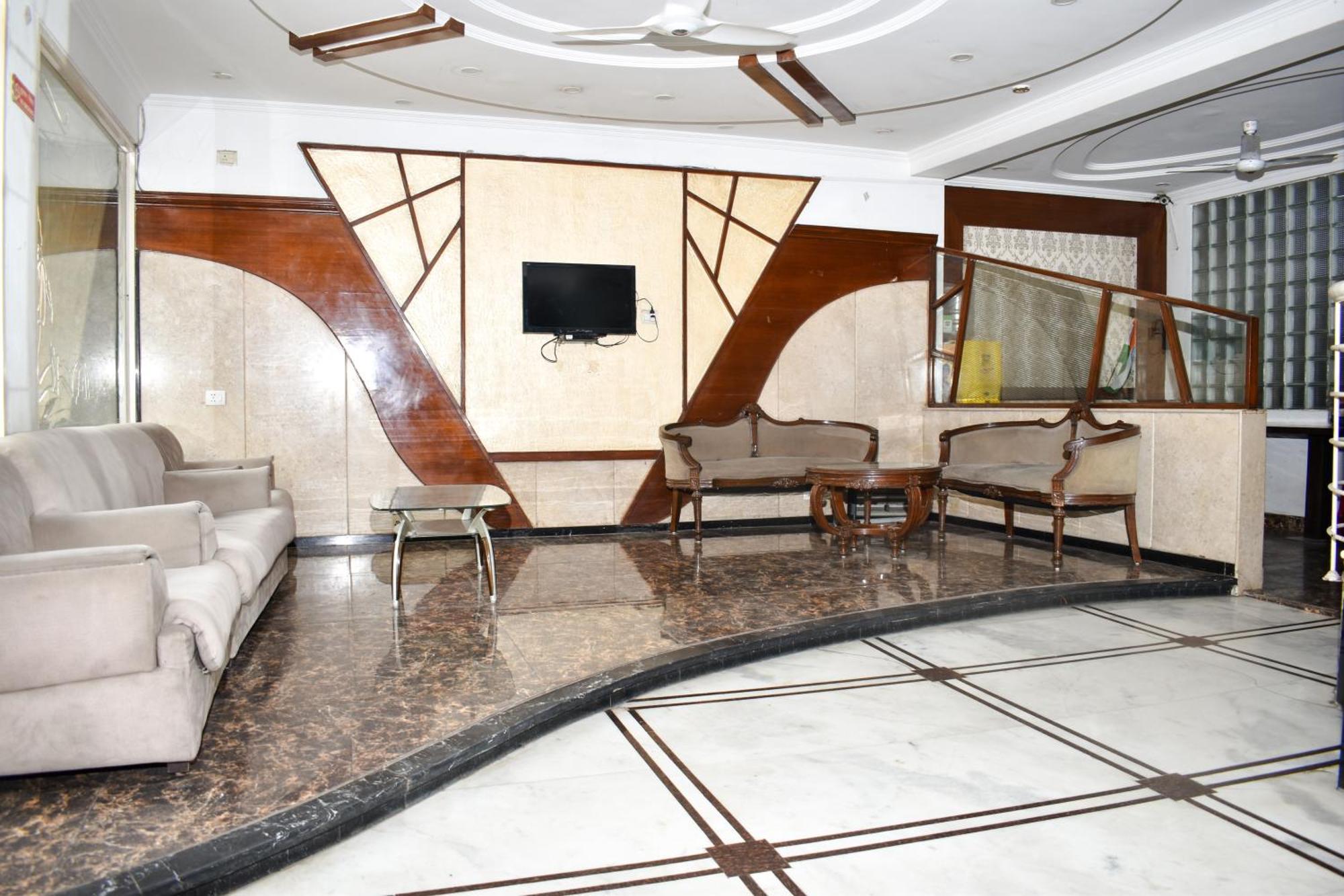 Hotel Chanchal Continental - 02 Mins From New Delhi Railway Station Exterior photo